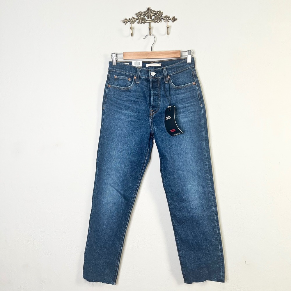 Levi's Jeans Wedgie Straight Size 26 Blue High Rise Raw Hem Stretch New FLAW